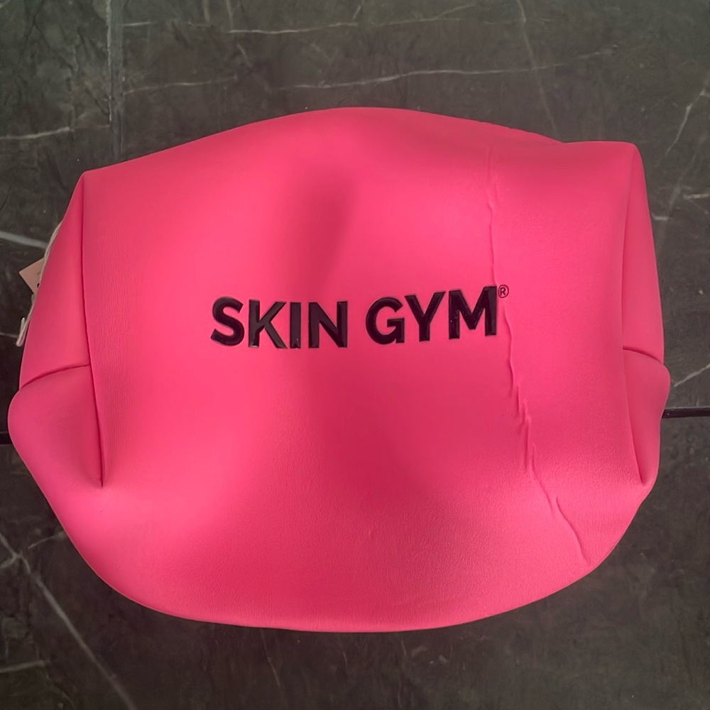 SKIN GYM Essentials pouch